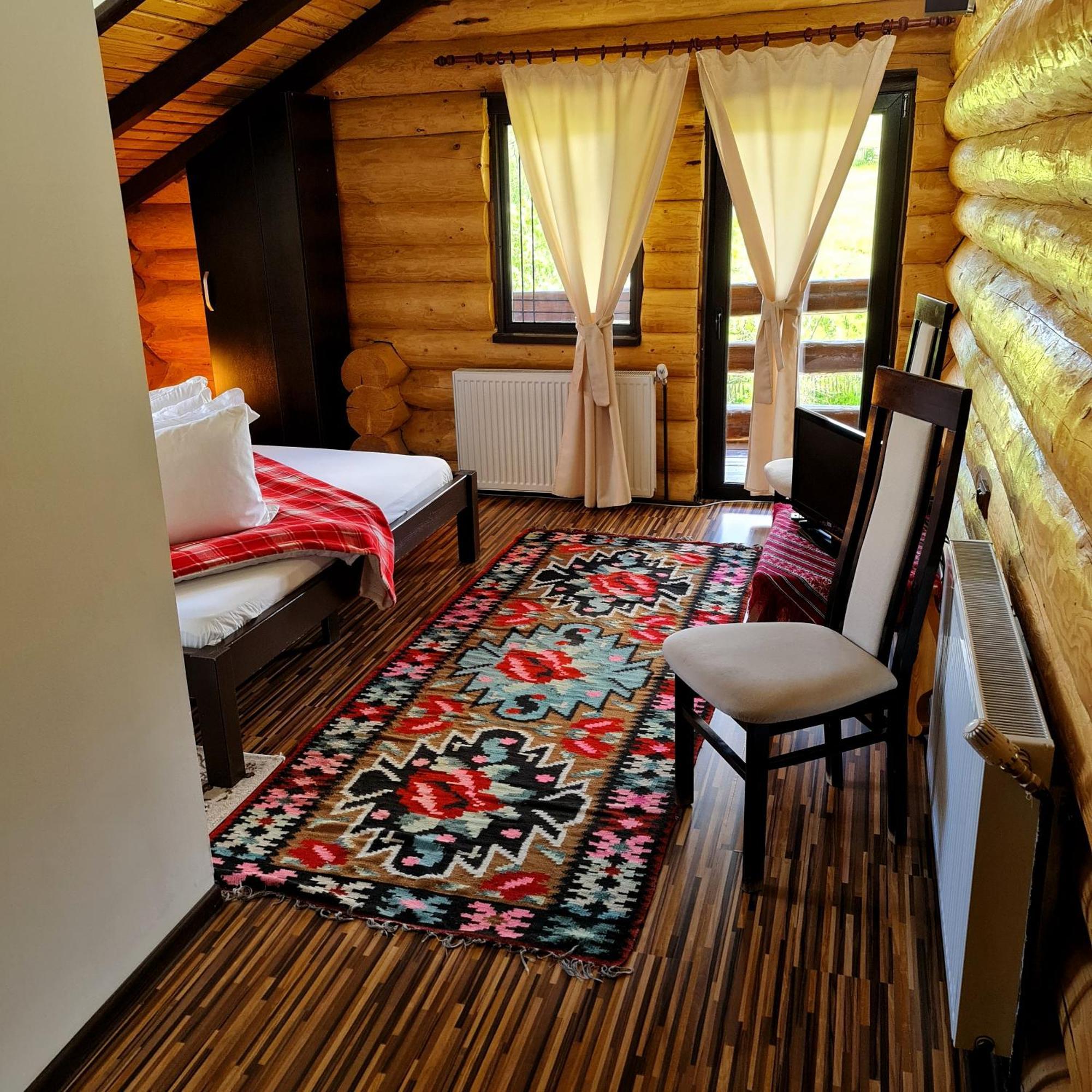 Pensiunea Agroturistica Casa Brazilor Sarisoru Mare Quarto foto